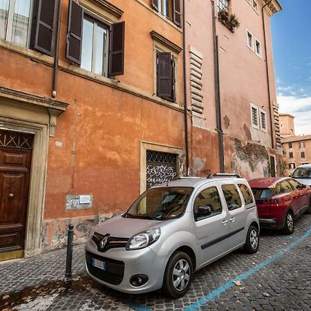 Lovely Rome Apartments - Historic City Center Luaran gambar