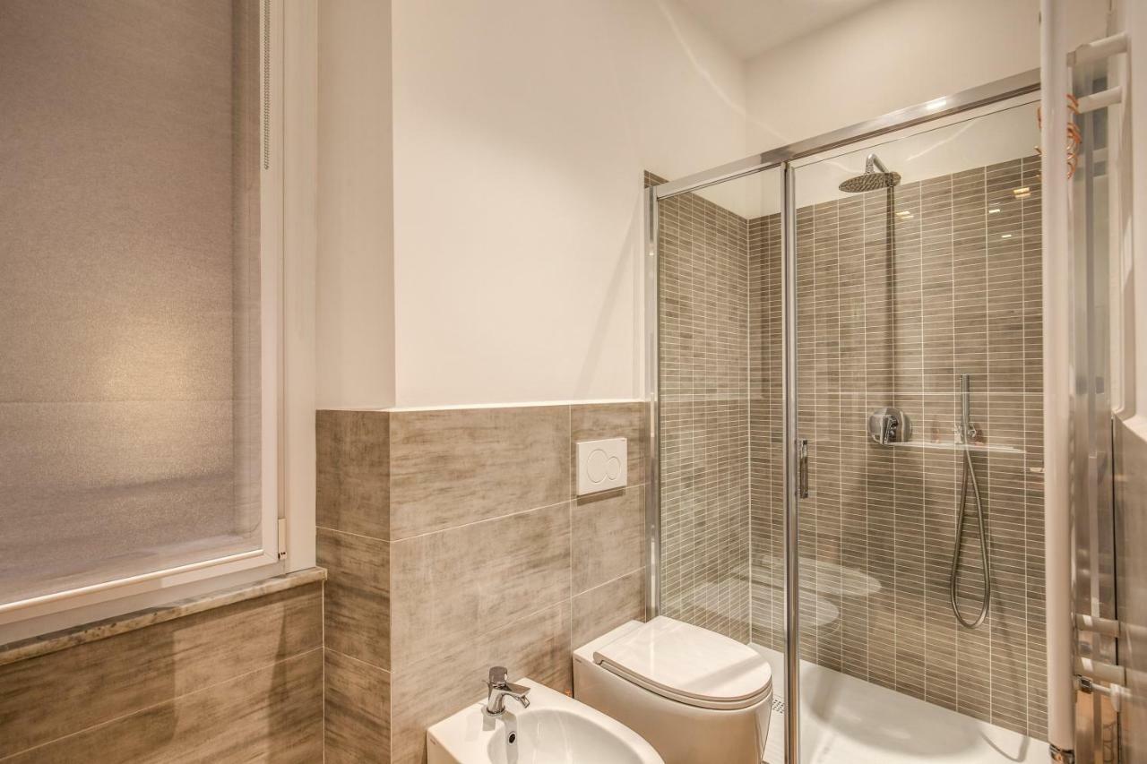 Lovely Rome Apartments - Historic City Center Luaran gambar