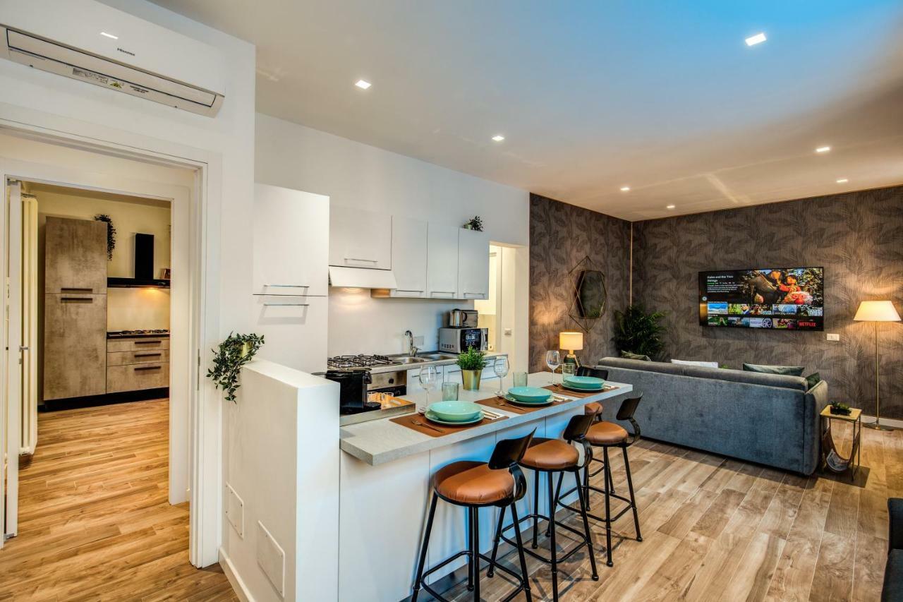 Lovely Rome Apartments - Historic City Center Luaran gambar