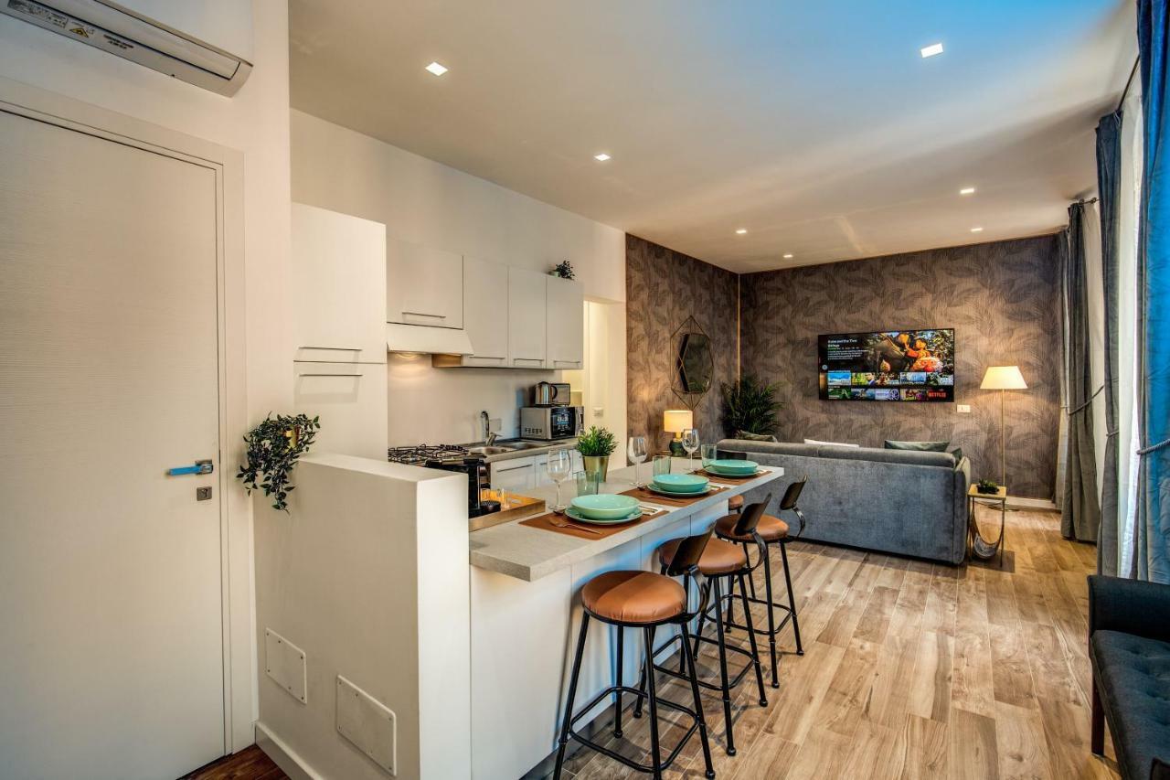 Lovely Rome Apartments - Historic City Center Luaran gambar