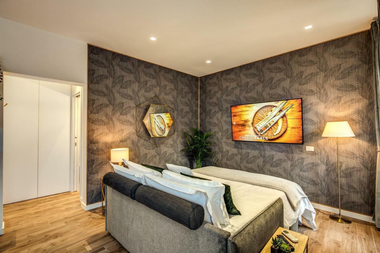 Lovely Rome Apartments - Historic City Center Luaran gambar