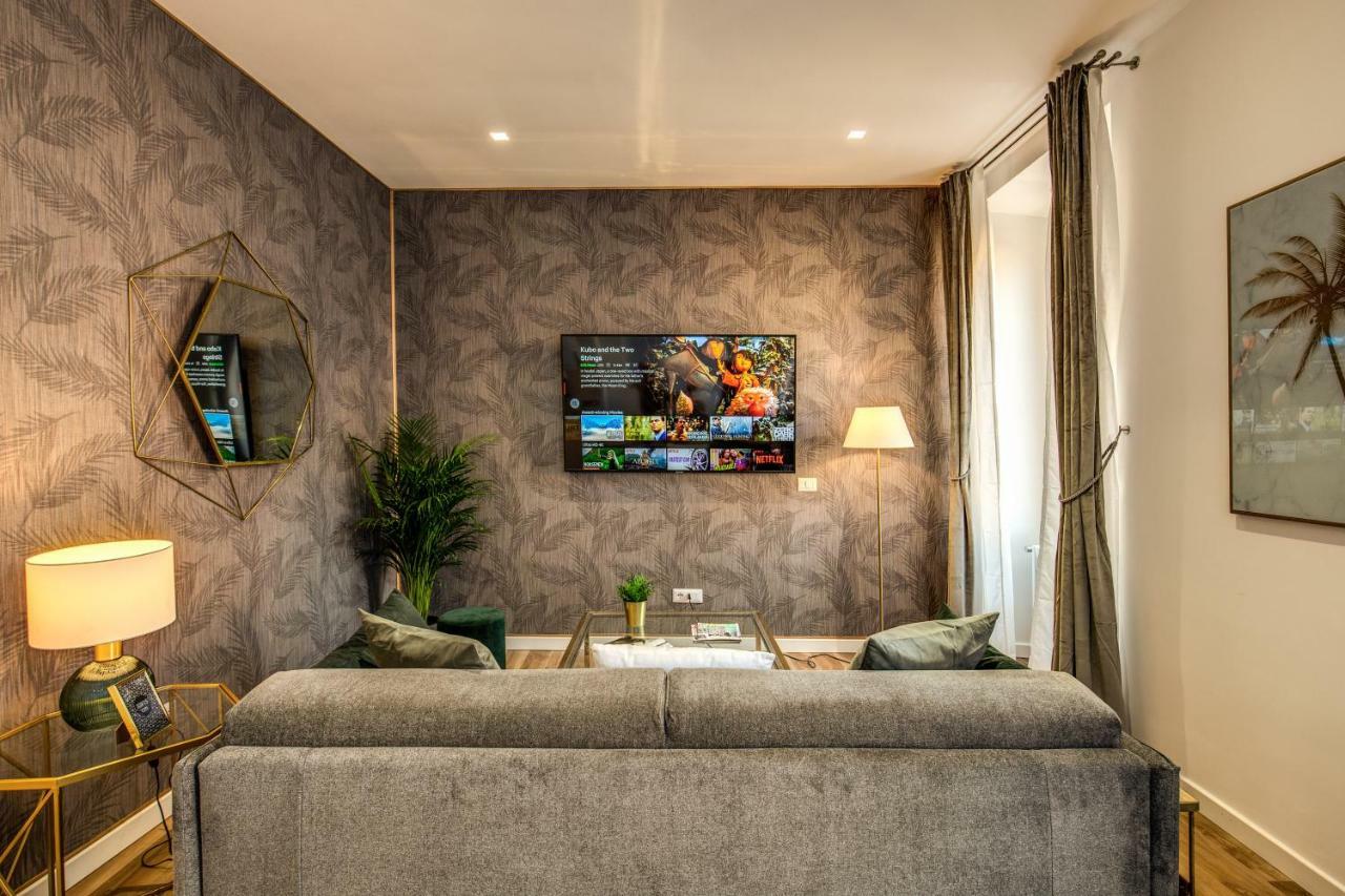 Lovely Rome Apartments - Historic City Center Luaran gambar