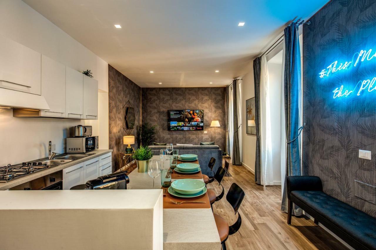 Lovely Rome Apartments - Historic City Center Luaran gambar