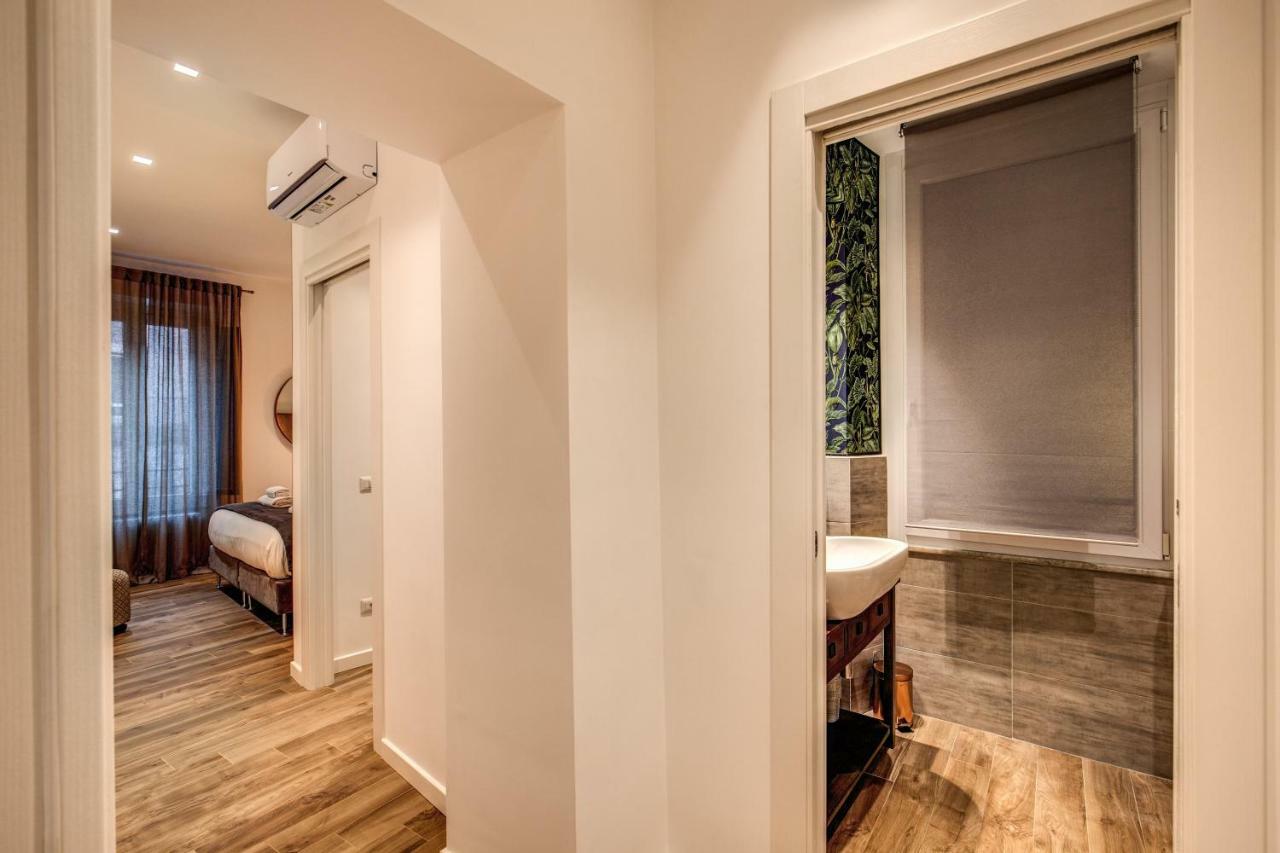Lovely Rome Apartments - Historic City Center Luaran gambar